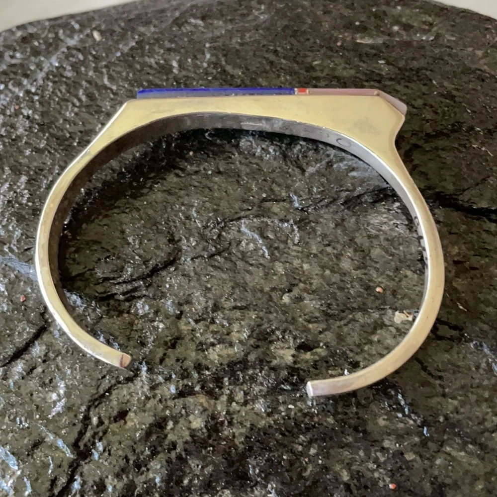 Vintage Navajo Native American Lapis and Mother of Pearl Bracelet - Picture 9 of 15